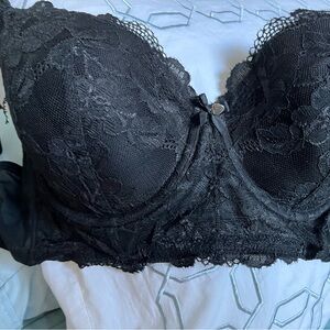 VS Body by Victoria 
Push up bra